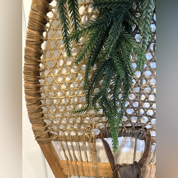 NEW Antique Snowshoe Wreath wall Customizable 1 single or 2 set winter Christmas - Picture 15 of 16